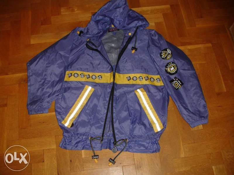 Яке детско за възраст 10-12 години.