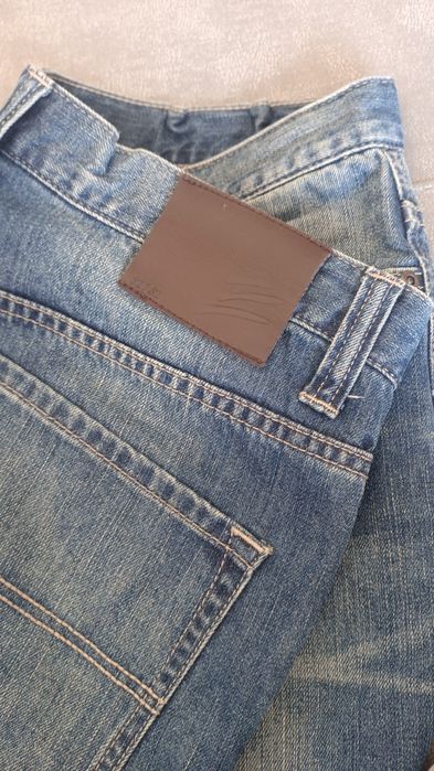 Джинсы продам хорошие