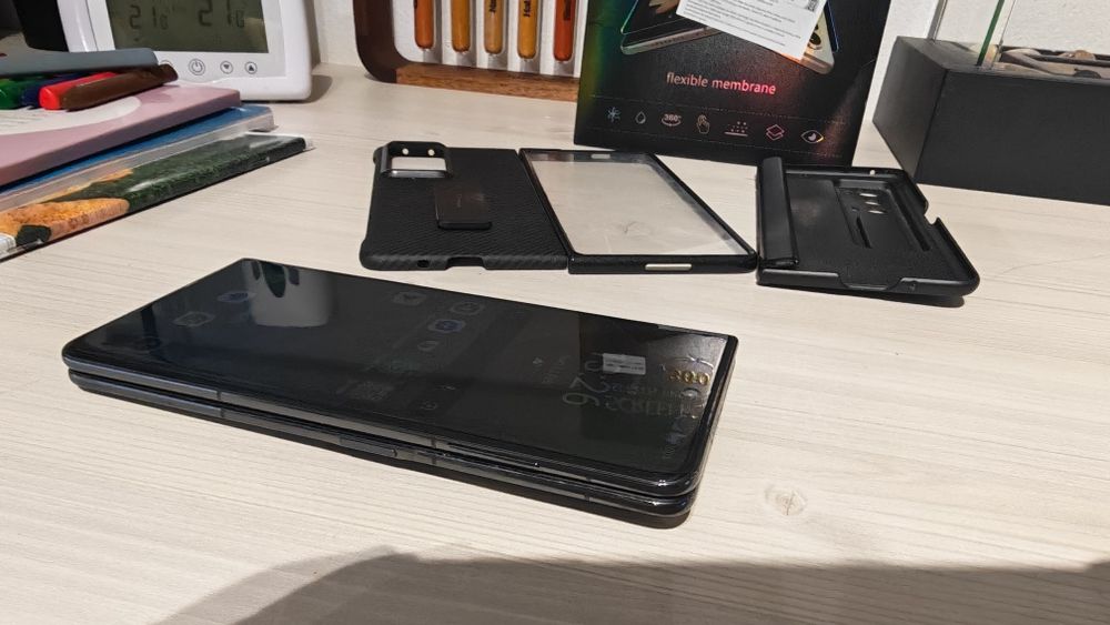 Honor Magic V2 512 gb, 16 gb ram,  ca nou