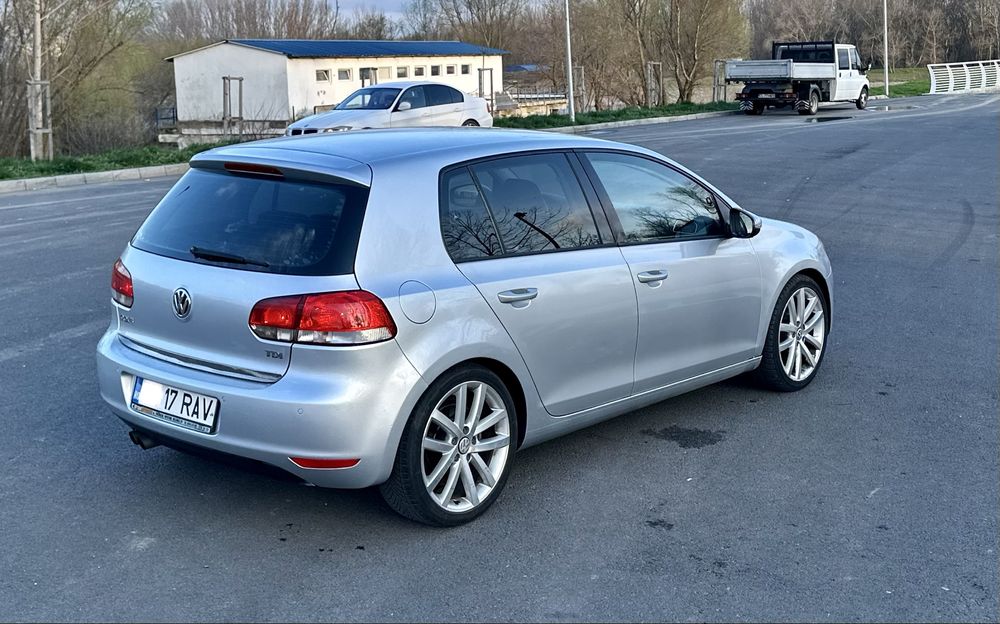 VOLKSWAGEN Golf 2010 — imagine 11