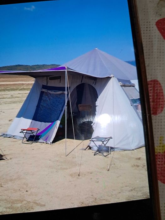 Къмпинг палатка нова