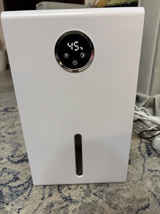 Dezumidificator touchscreen