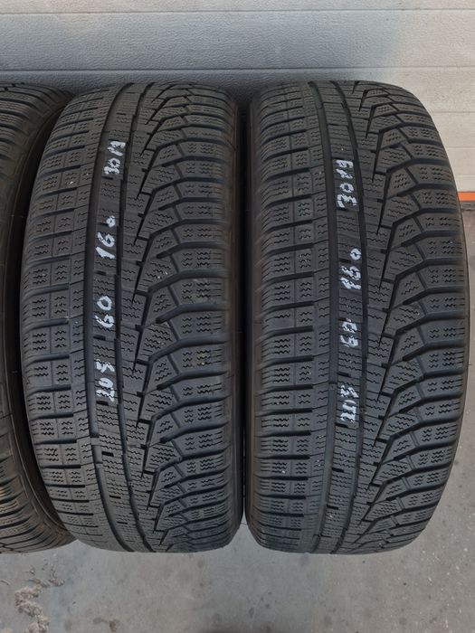 Зимни гуми 4 броя HANKOOK WinterIcept Evo2 205 60 R16 дот 3019