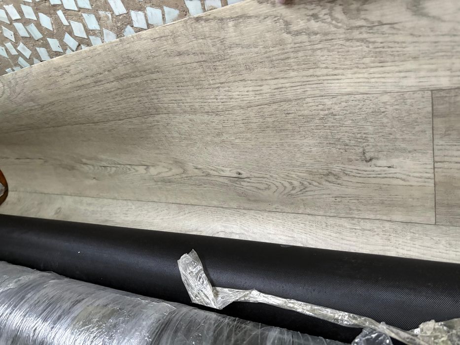 Продам линолиум новый