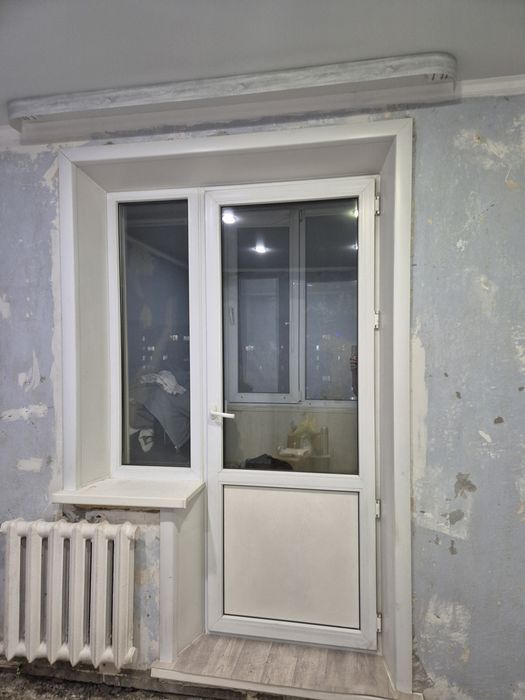 Продам балконный блок б/у 2шт