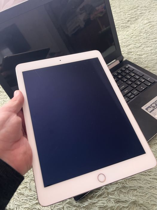 Айфон планшет ноутбук самсунг флип 4