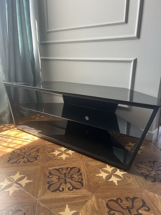 Подставка под телевизор