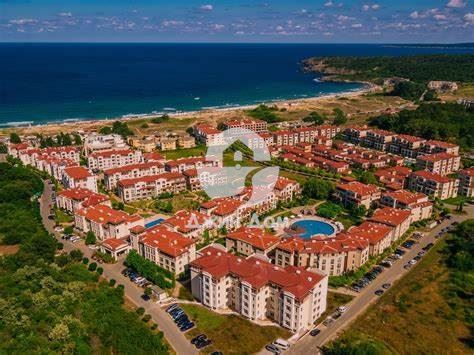 Продава се Двустаен апартамент в Созопол - 140 кв.м за 547 €/кв.м - Снимка #11