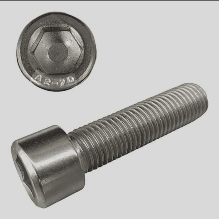 Нержавеика болть !!!