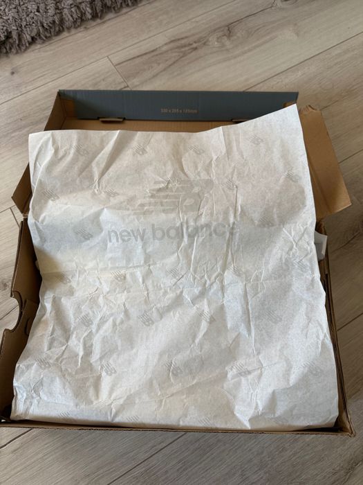 Маратонки new balance 9060