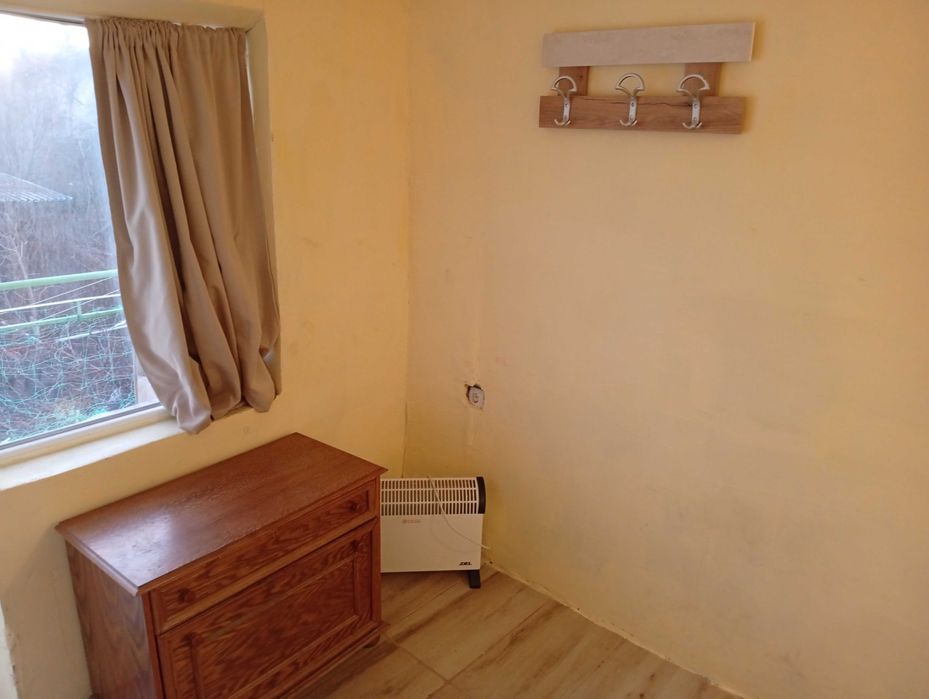 Дава се под наем Етаж от къща в София, Бенковски - 55 кв.м за 382.5 € - Снимка #13