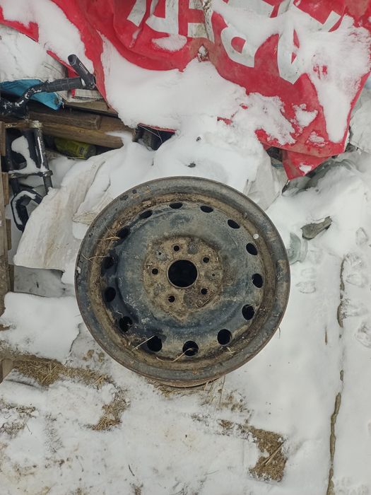 Диски штампованные camry 10,20