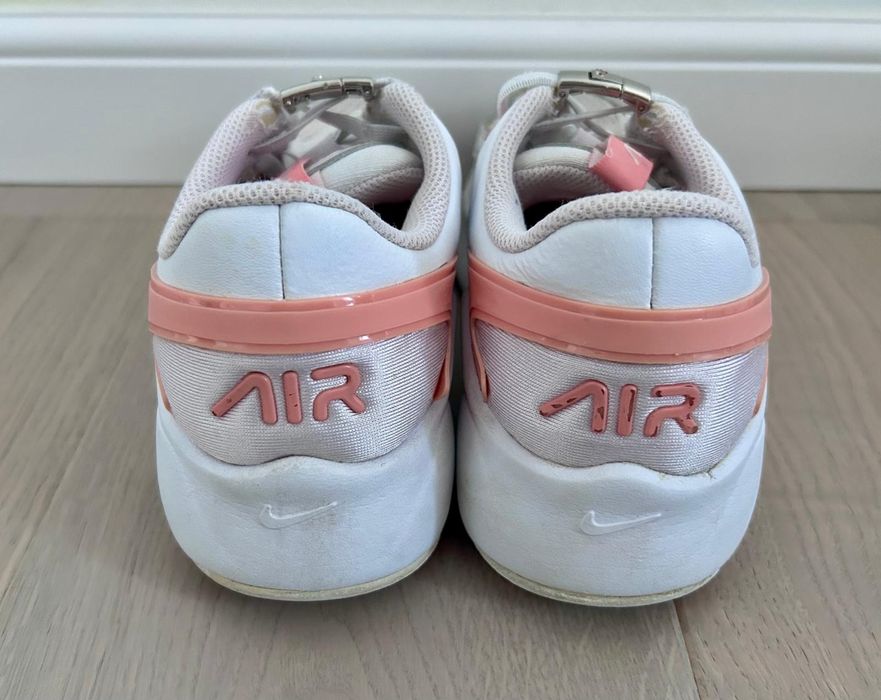 Adidași Nike Air nr. 38