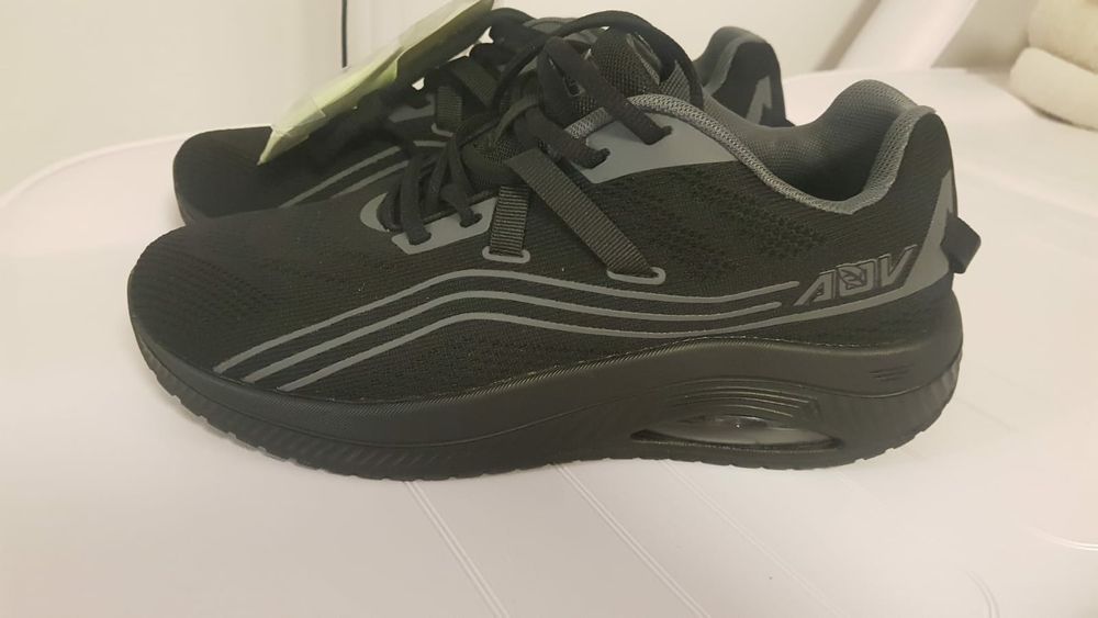 Vand adidasi arch marimea 38