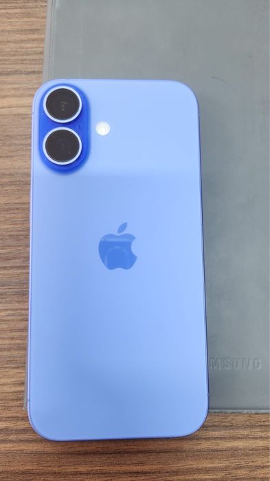 Продается Iphone 16