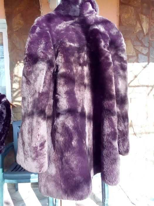 Дамски кожуси, запазени, в отлично състояние, като нови
