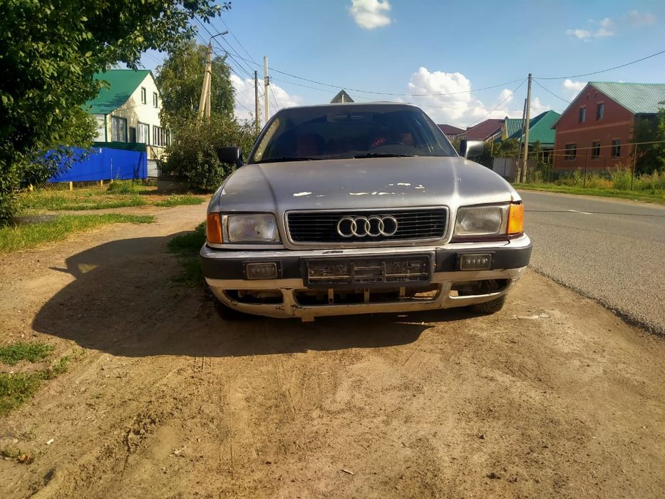 Продам Ауди 80 б4