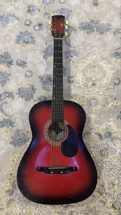 Гитара продам срочно НЕ ДОРОГО