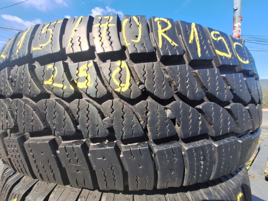 2 anvelope iarna 215/70r15C Tigar 2019 Montaj Gratuit