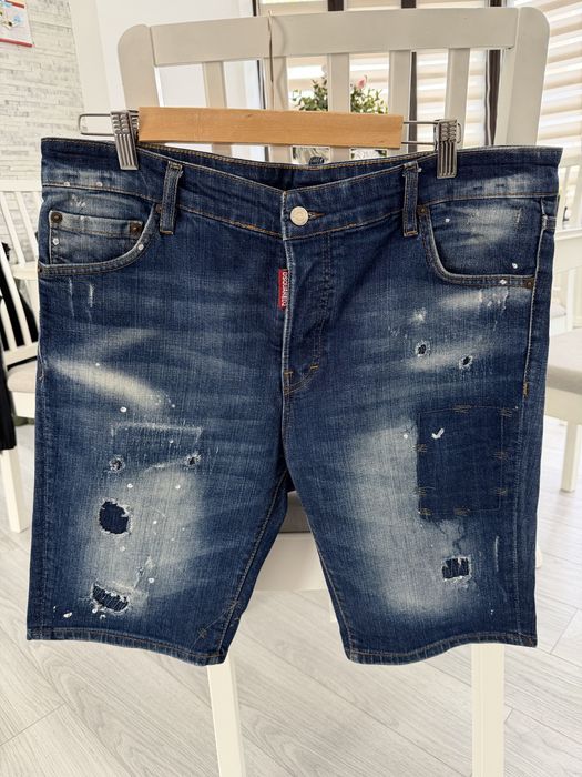 Blugi scurti Dsquared