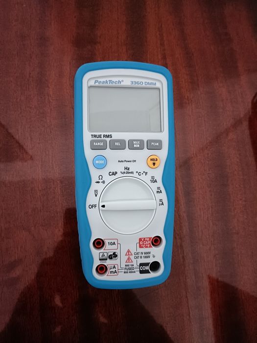 Multimetru/aparat de măsurat digital