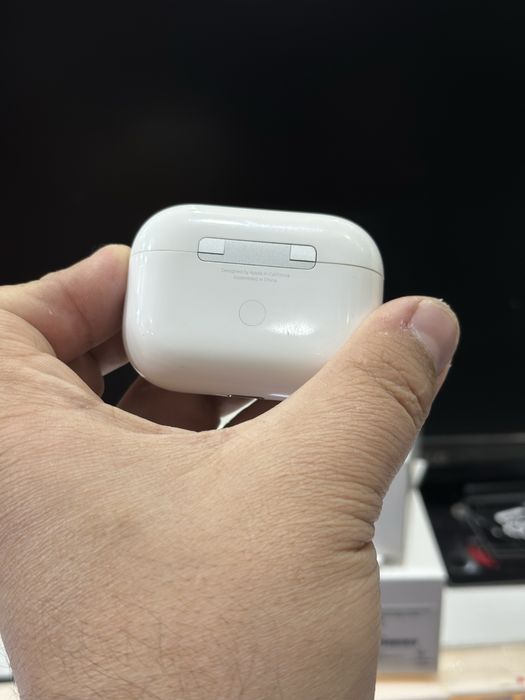 Airpods ProWith ZE/A