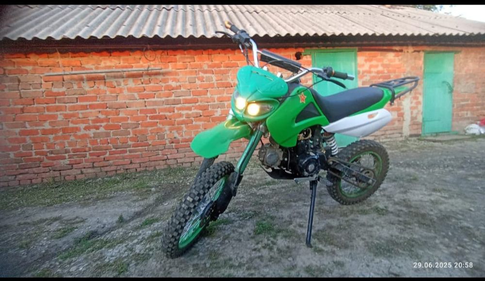 Срочьно!! Продам мотоцикл эндуро 125 куб