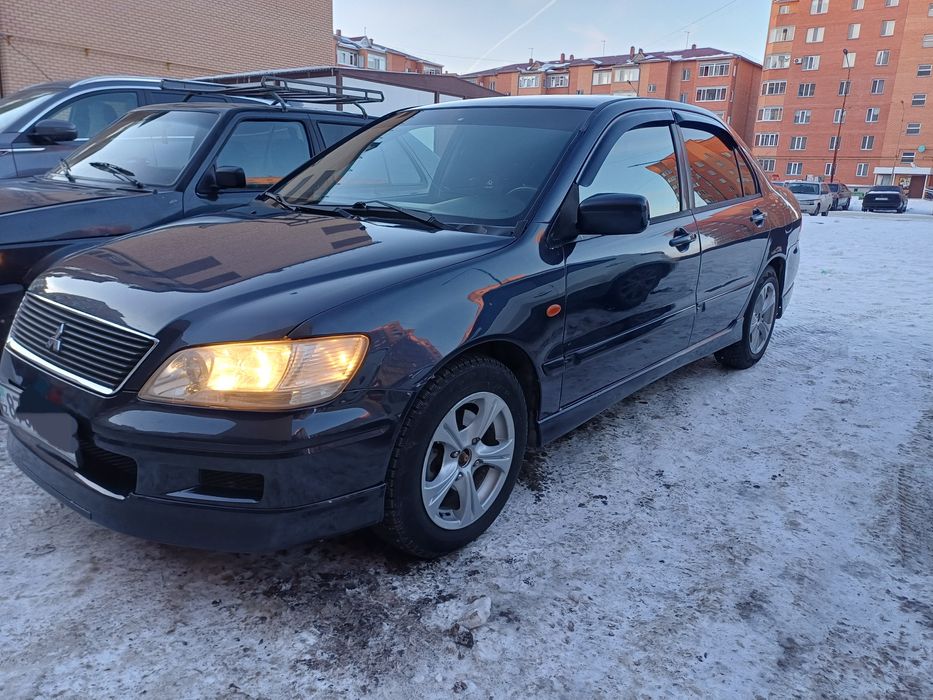 Mitsubishi Lancer