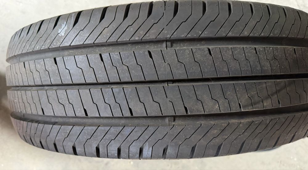 Continental 225/65/R16C