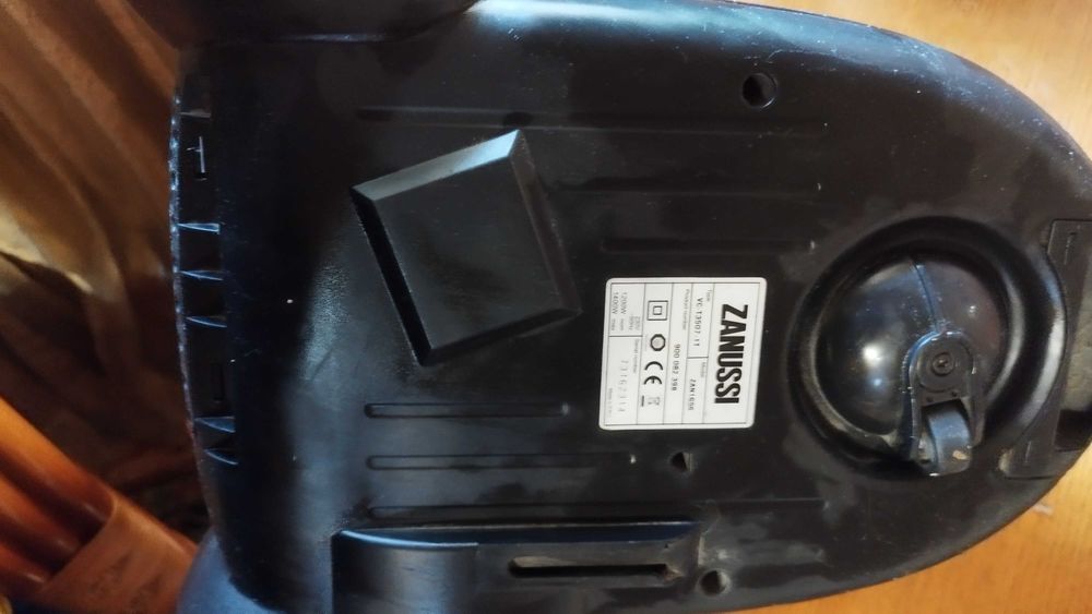 Пылесос    Zanussi