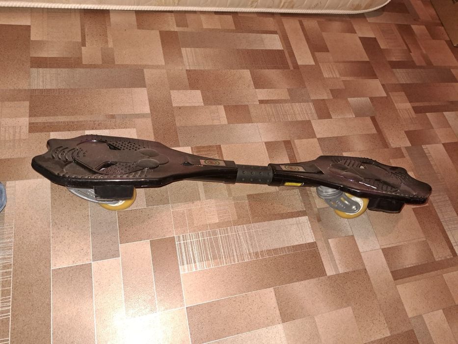 Стритборд (на двух колёсах)