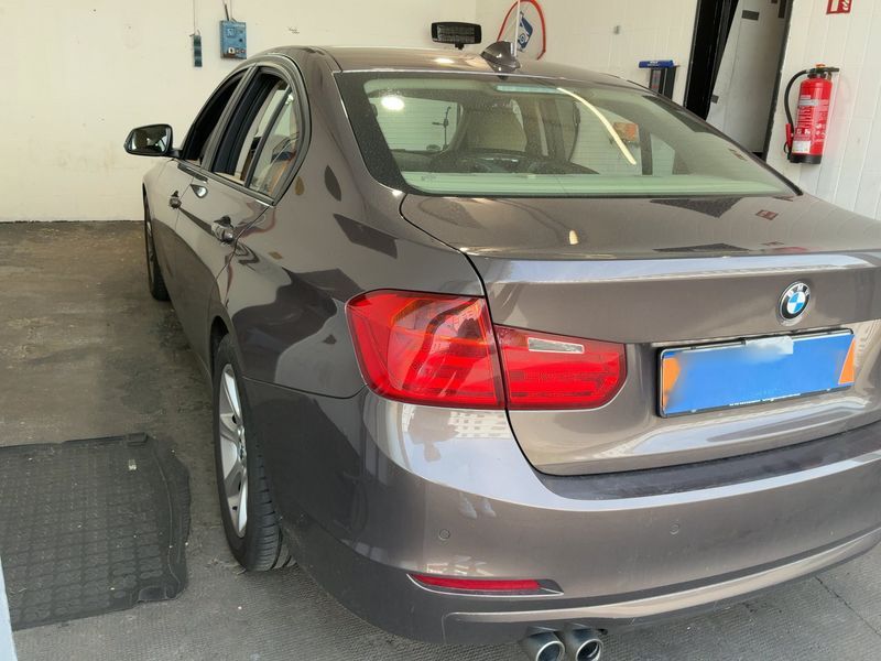 BMW 3er 330d 2014