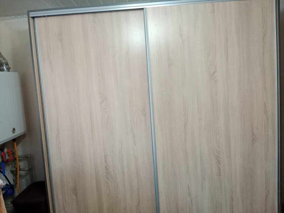СРОЧНО продаются шкафы!