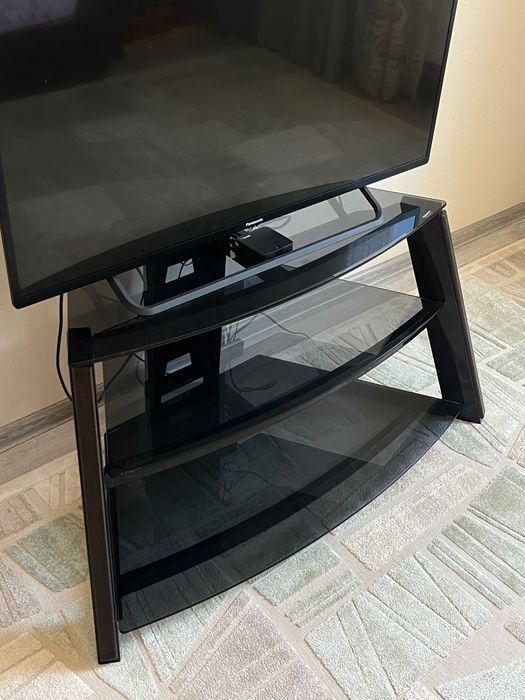 Подставка под телевизор