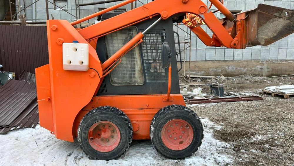 Мини погрузчик Бобкат