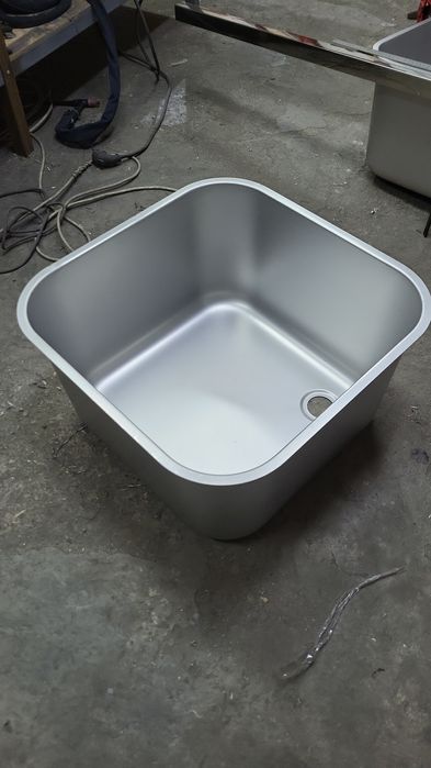 Мойка из нержавеющей стали
