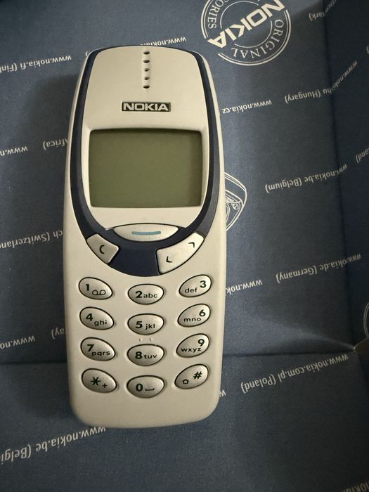 Nokia 3330. Nokia