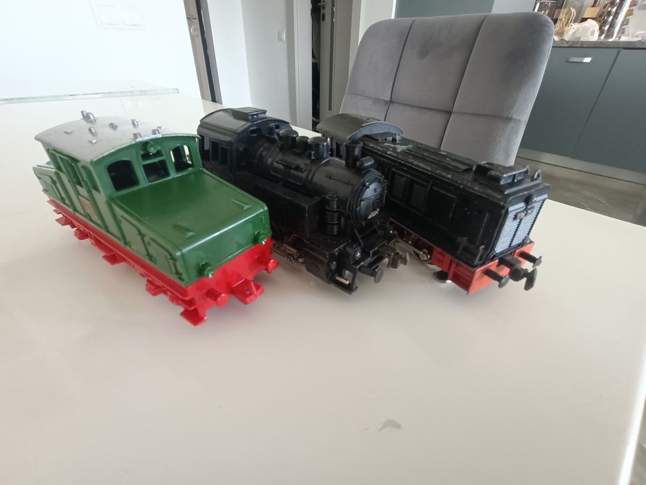 Macheta locomotiva trenulet Electric