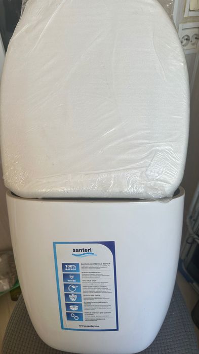 Бачок для унитаза,сидушка