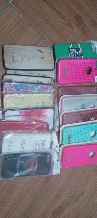 На iPhone чехол новый. 100тг