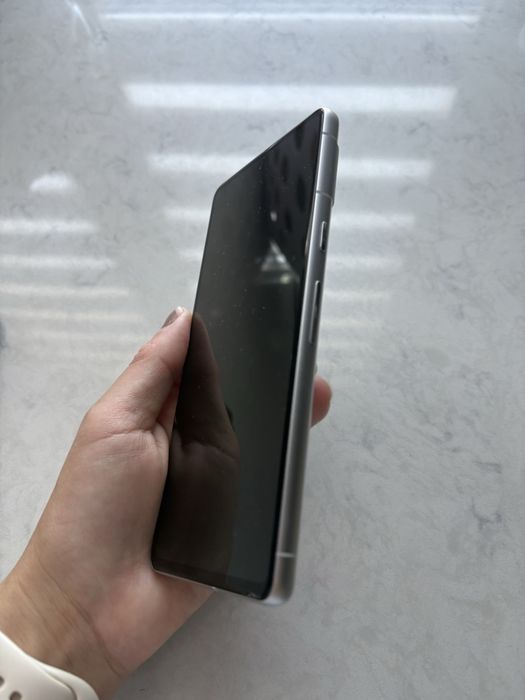 Продавам Pixel 7