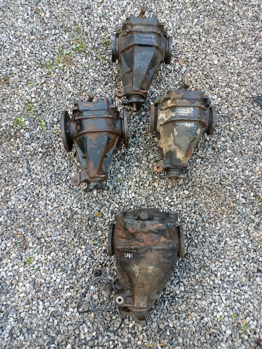 Части за Мерцедес 124