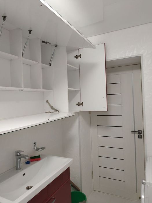 Квартира продаётся метро Хамза Новза 2/4/4 меб тех Чиланзар Е квартал