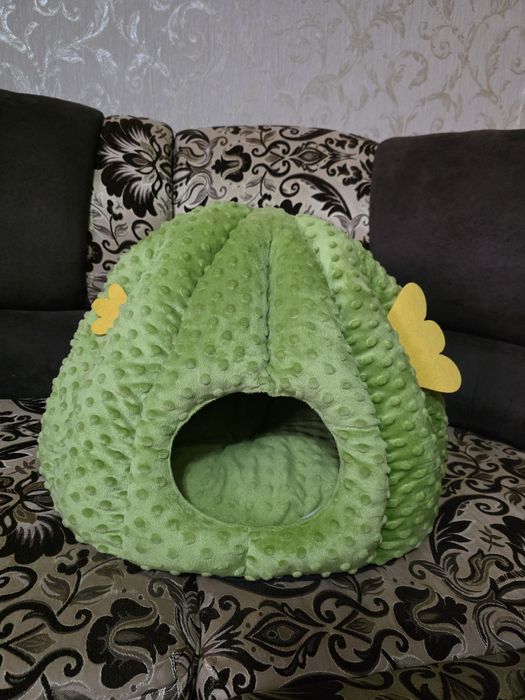 Продам домик для кошки