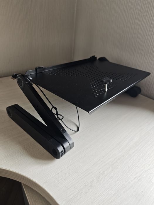 Подставка для ноутбука