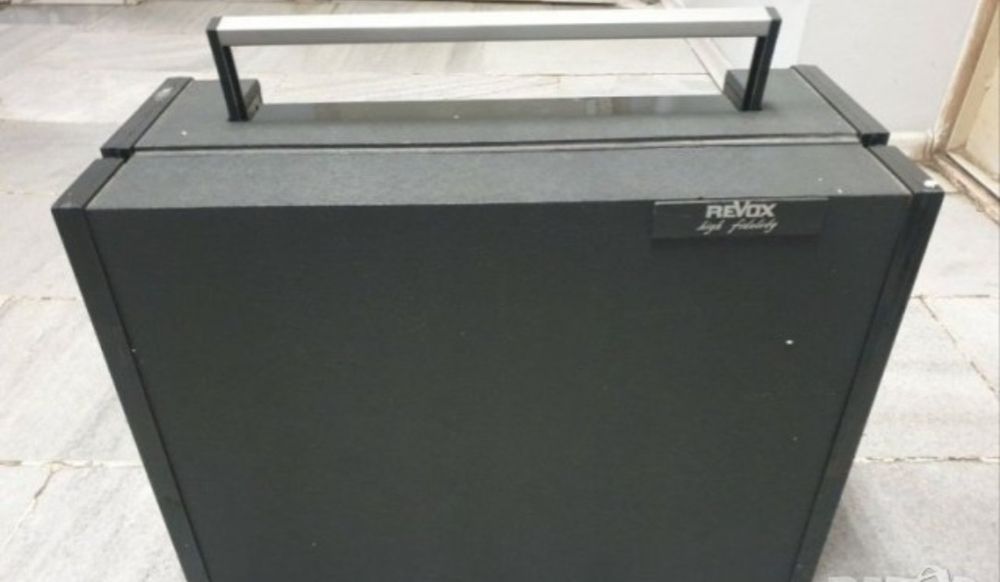 Оригинална кутия за ролков магнетофон Revox A77