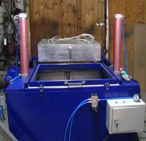 Продам вакуумно-формовочный станок 750х750 мм с раздувом