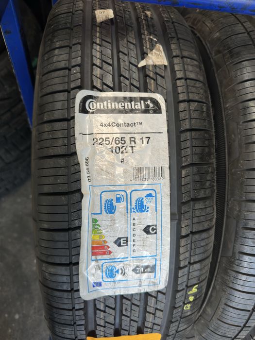 225/65/17 Continental M+S