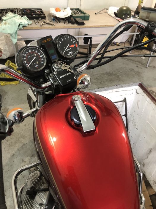 Продавам мотоциклет Honda CX 500