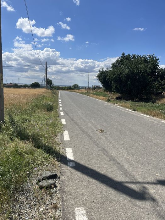 Teren intravilan de vanzare